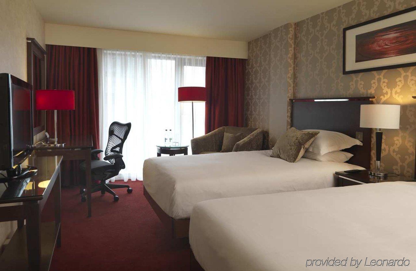 Hilton Garden Inn Aberdeen City Centre Kültér fotó