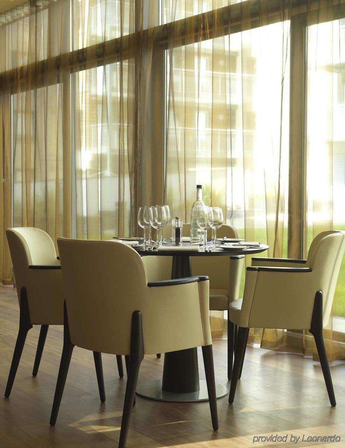 Hilton Garden Inn Aberdeen City Centre Kültér fotó