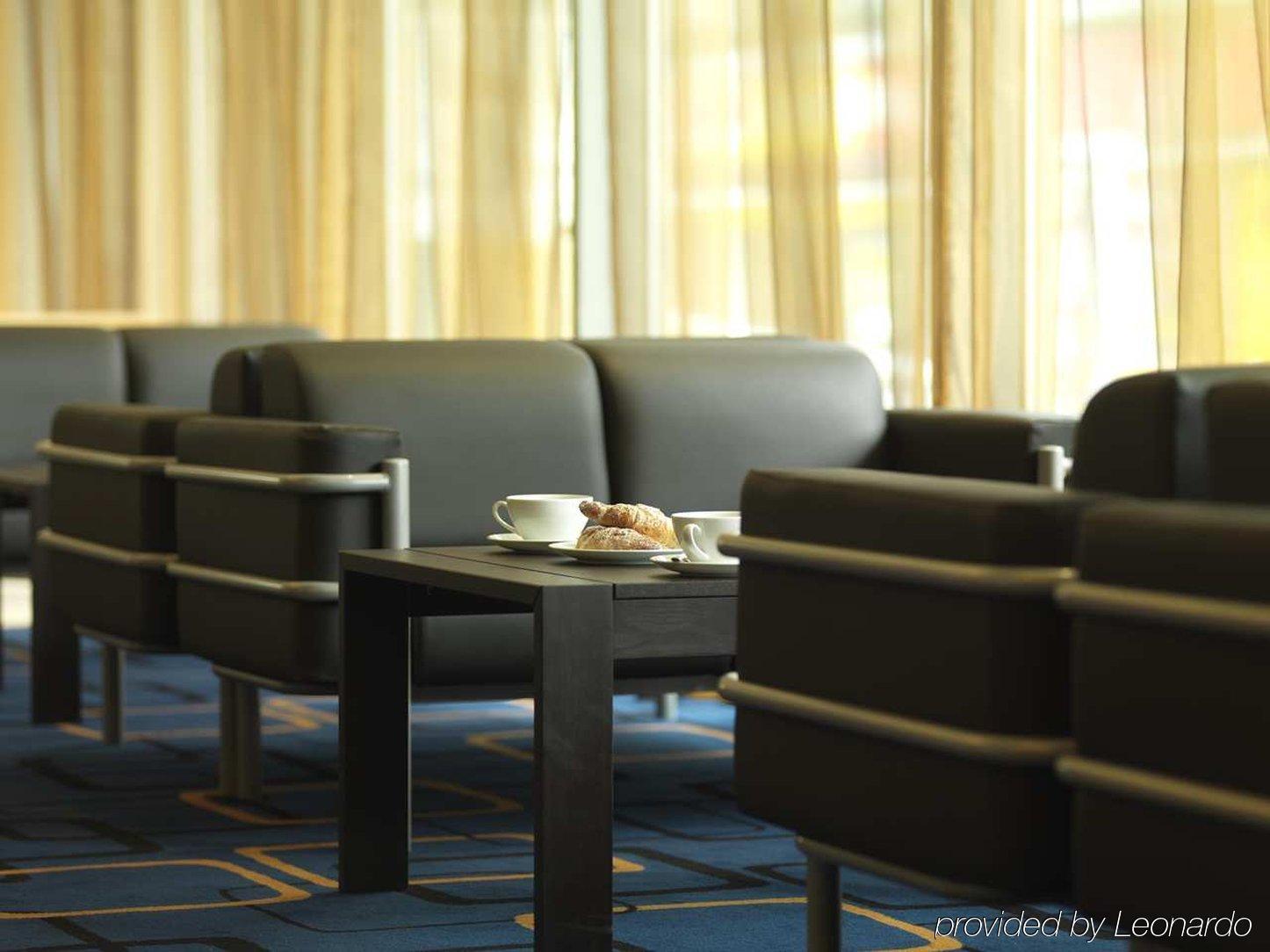Hilton Garden Inn Aberdeen City Centre Kültér fotó