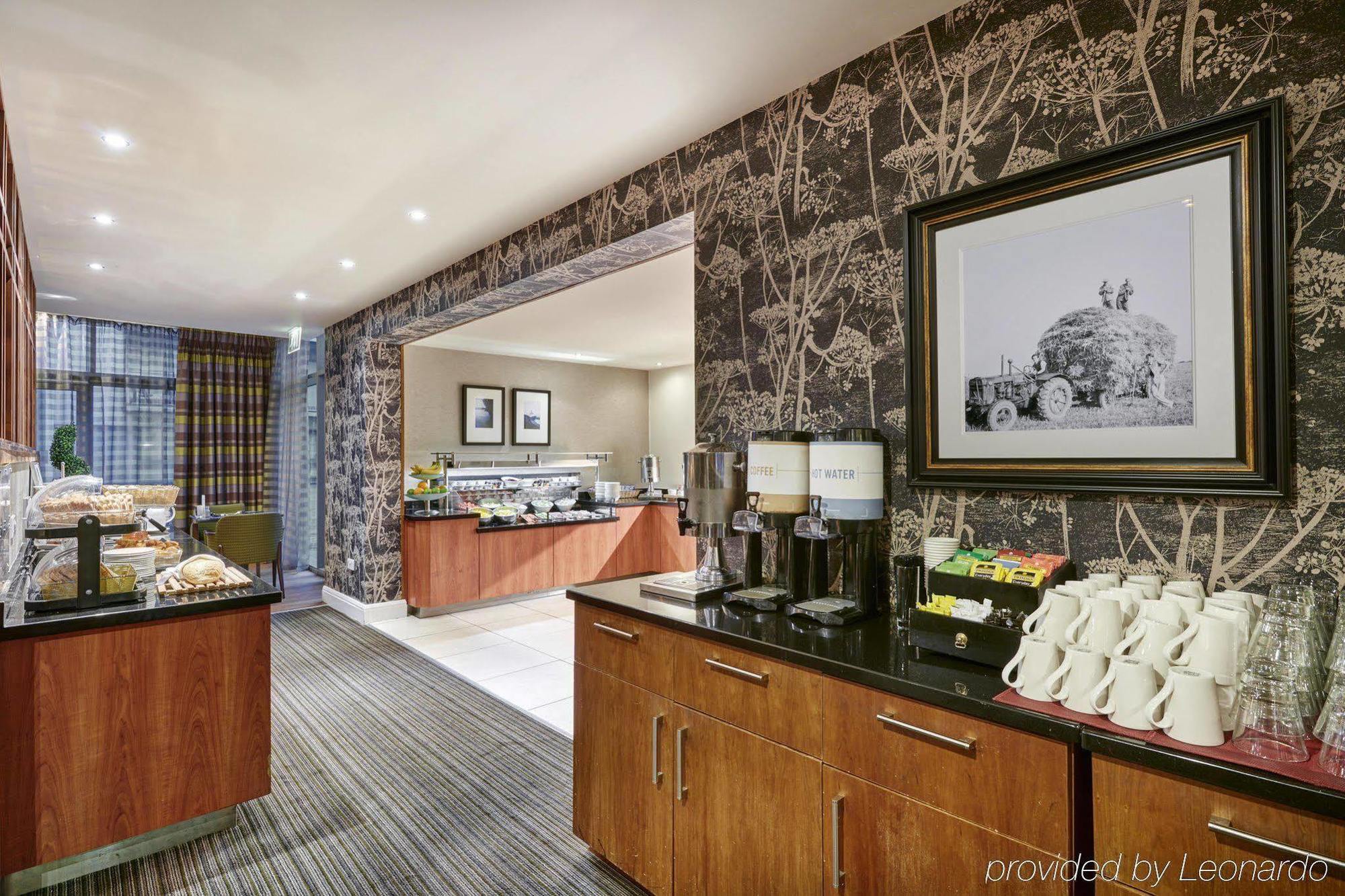Hilton Garden Inn Aberdeen City Centre Kültér fotó