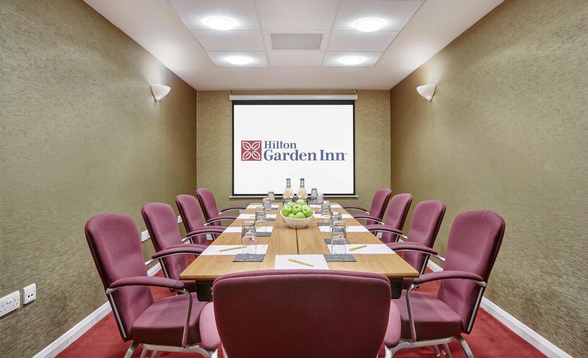 Hilton Garden Inn Aberdeen City Centre Kültér fotó